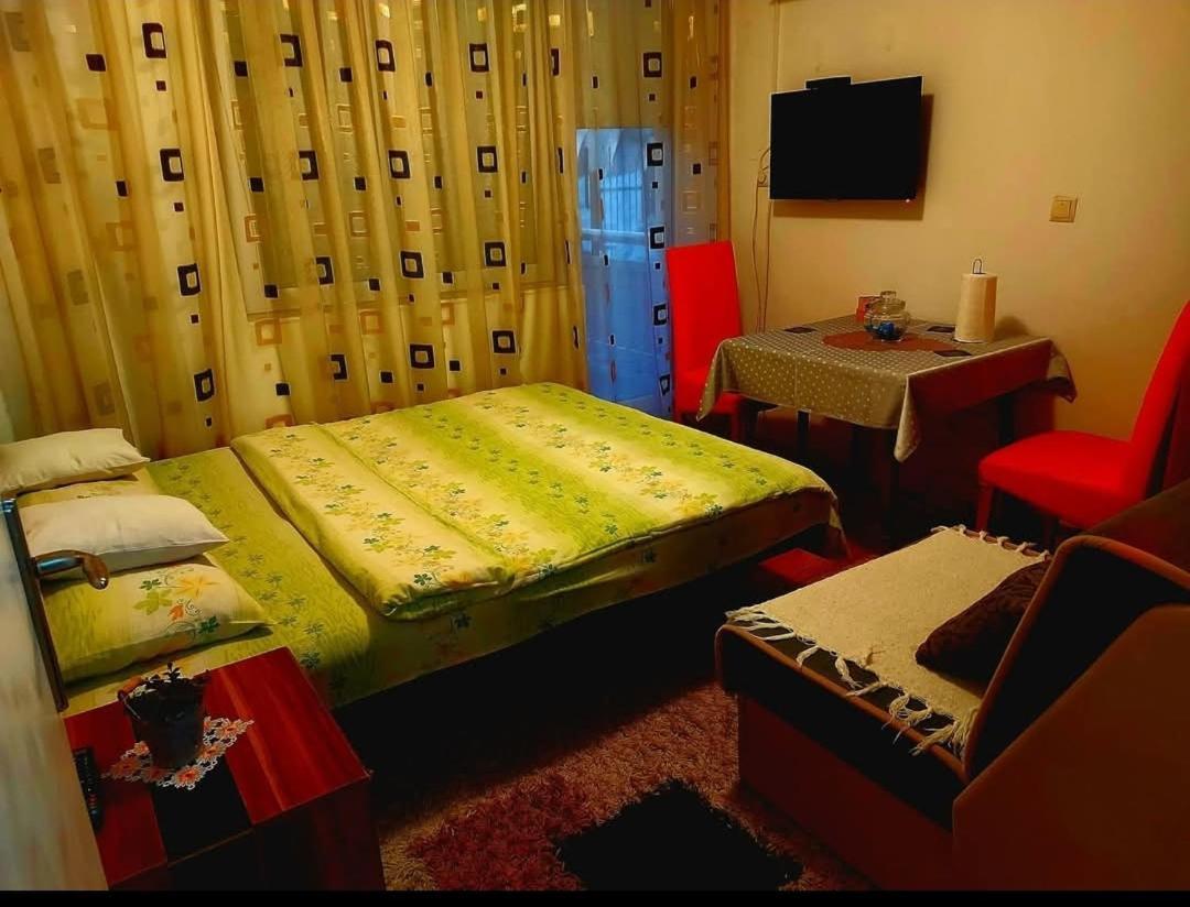 Apartmani Gs ***** Завидовичі Екстер'єр фото